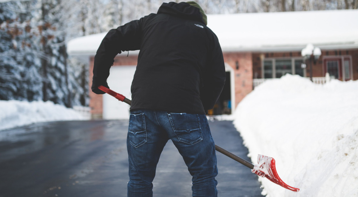 cleaning driveways